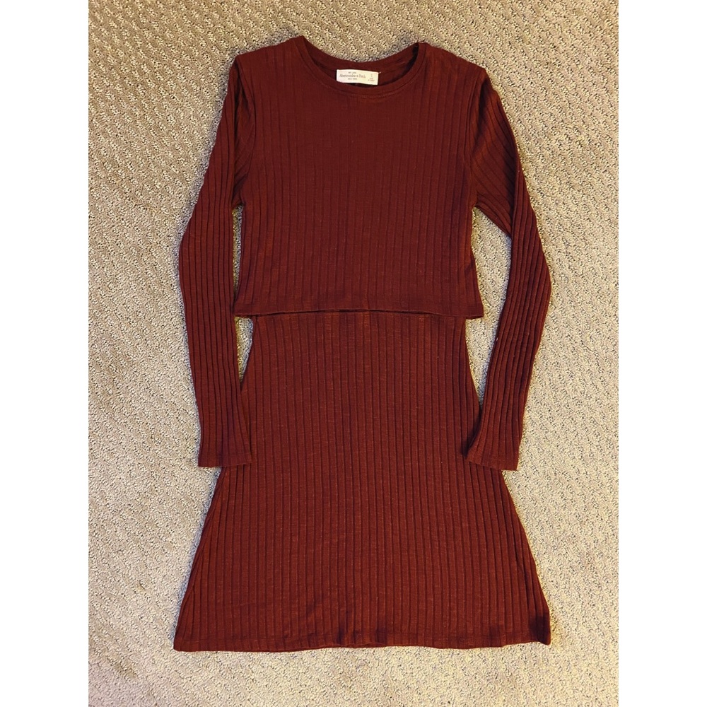 Abercrombie maroon ribbed sweater dress